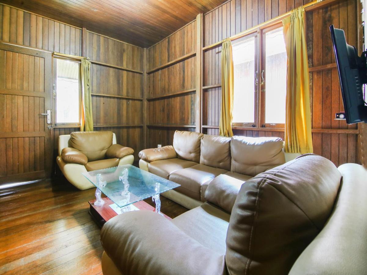 Oyo 3475 Villa Ex Mtq Pagaralam エクステリア 写真