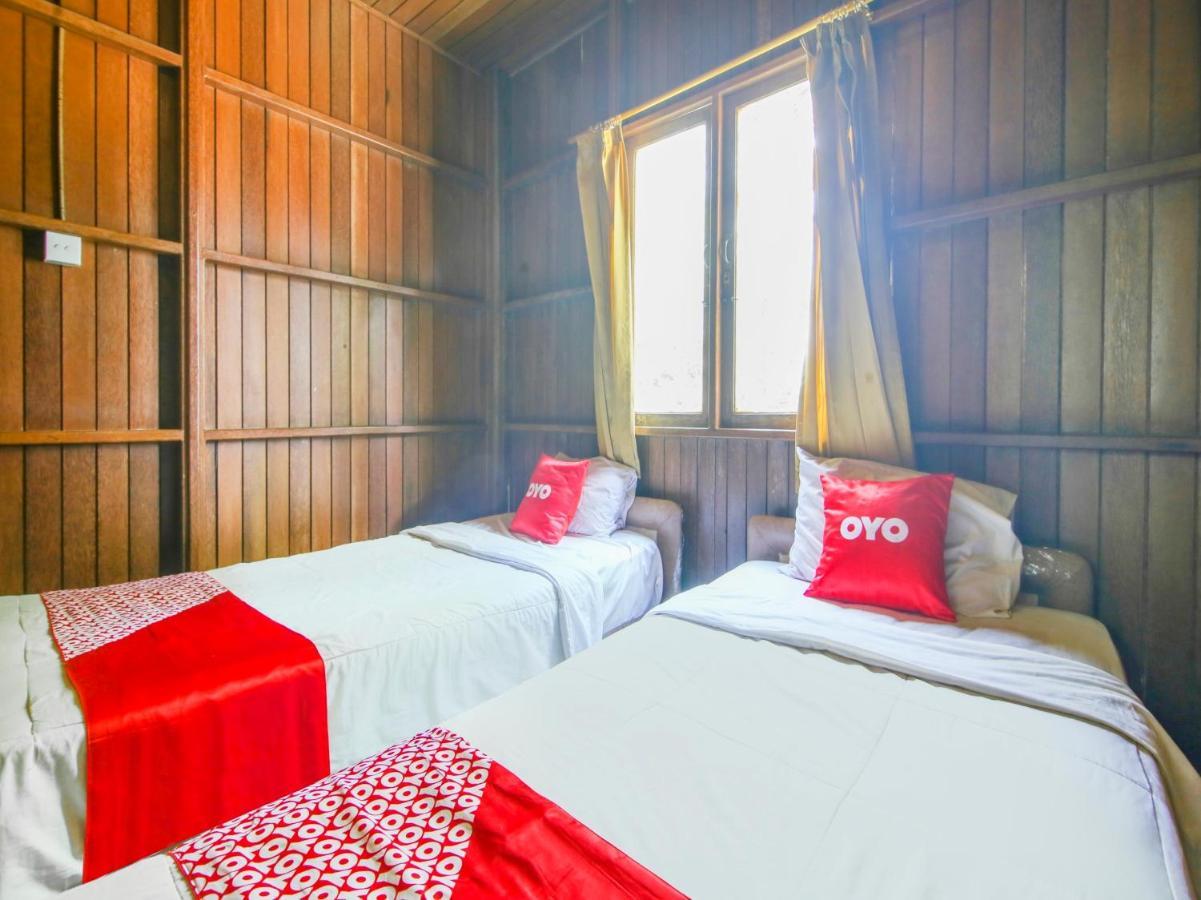 Oyo 3475 Villa Ex Mtq Pagaralam エクステリア 写真